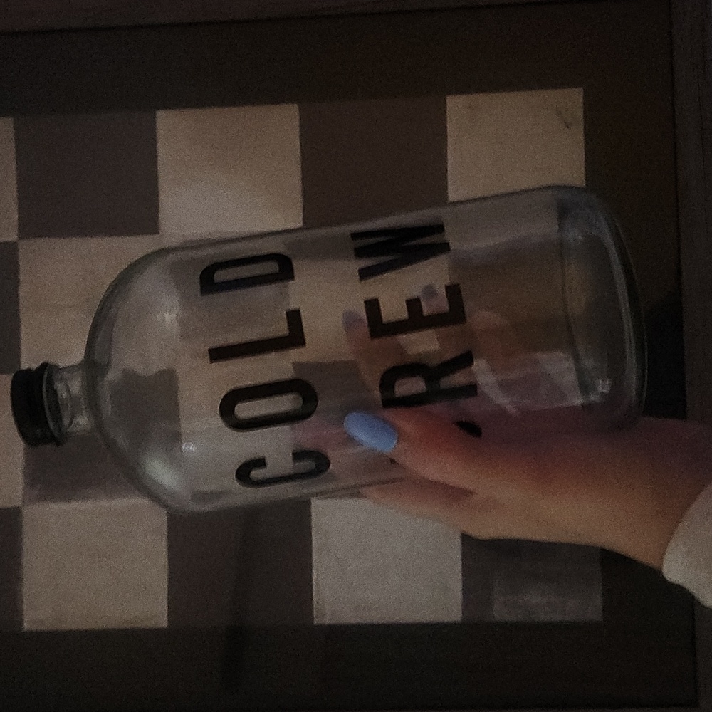 NWT FARMHOUSE COLD BREW GLASS BOTTLE - Picture 2 of 2